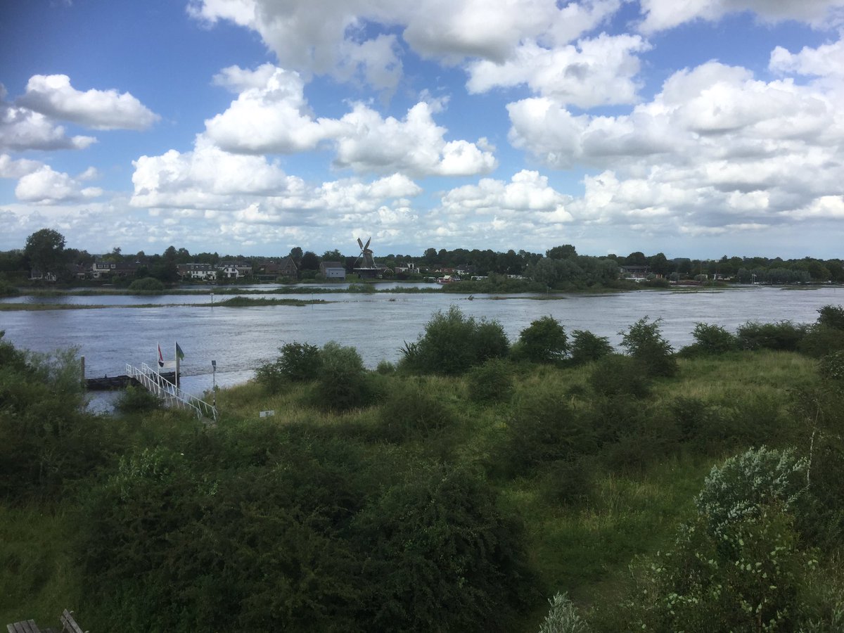gjvd53's tweet photo. Zicht op Veessen. Kozakkenveer vaart weer https://t.co/7PKJnjbBQV