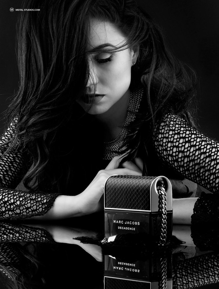 MeitalStudios's tweet photo. Silence. Waiting for the right moment, then strike.
Are you with me. #fashion #photographer #talent #model #canada https://t.co/8kd6qJ6wEZ