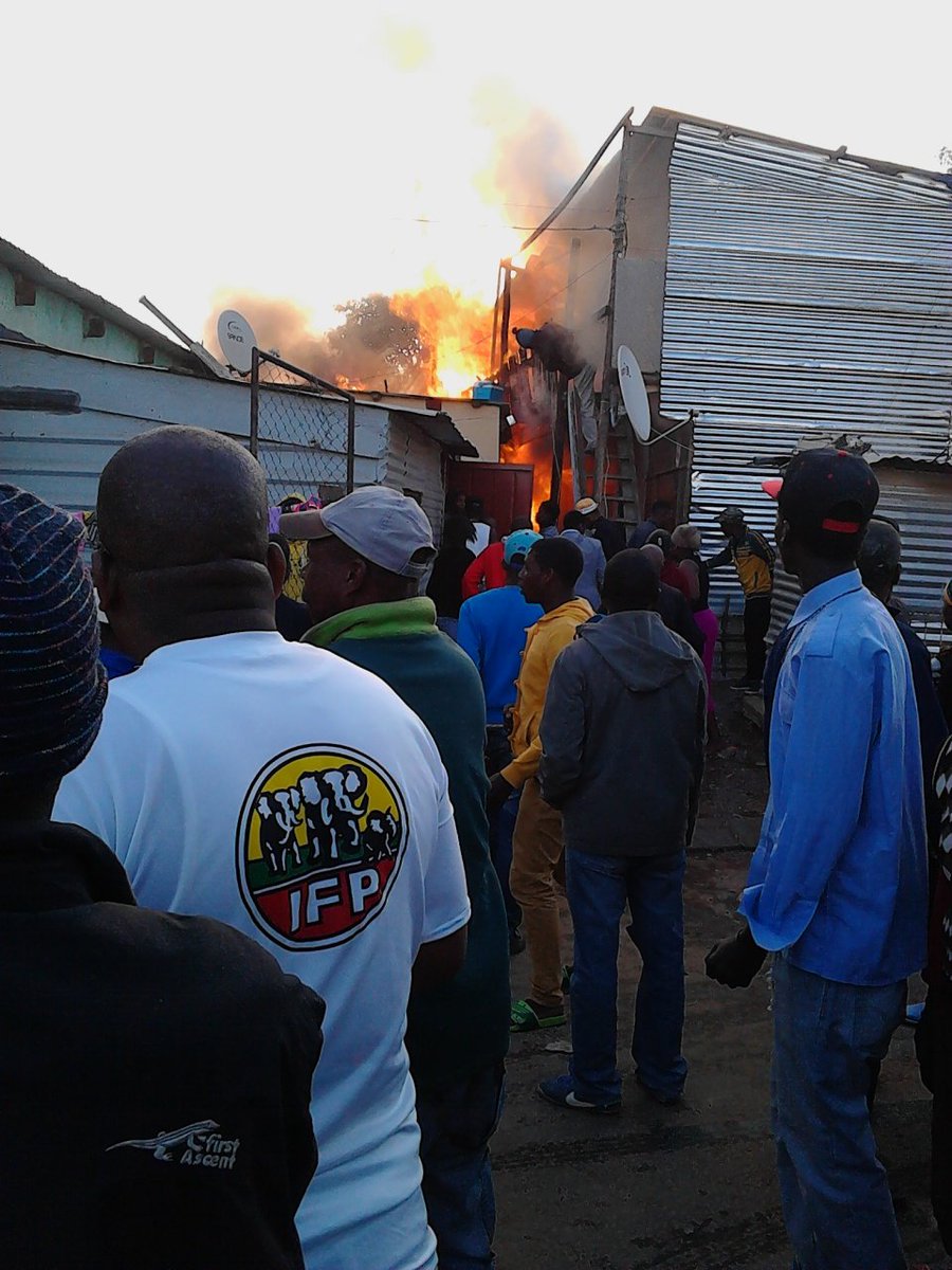 Nomthie001's tweet photo. Shack burning in Zandspruit due to illegal electric connection https://t.co/kau1Xe8I1H