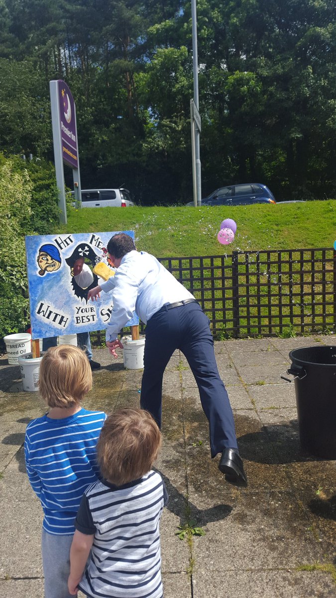 jkdes77's tweet photo. £425 raised so far on our GOSH CHARITY FUN DAY  we are running our raffle until tomoz  Hastings  brewers fayre @ https://t.co/ZToNJLAWuv