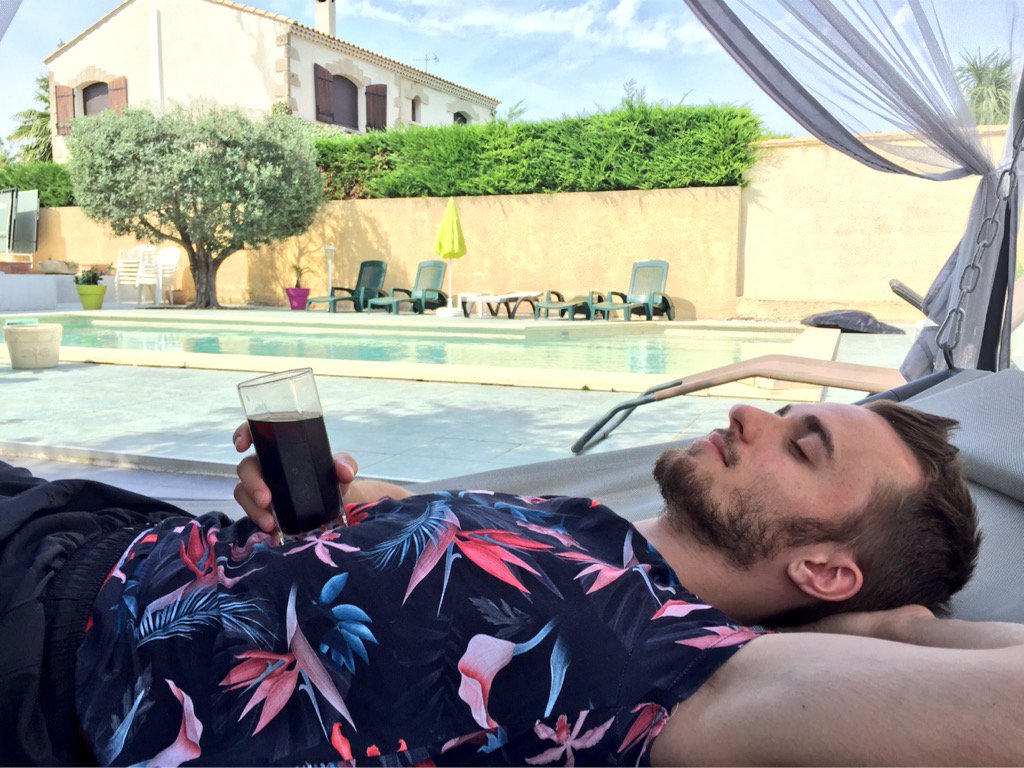 xSqueeZie tweet picture