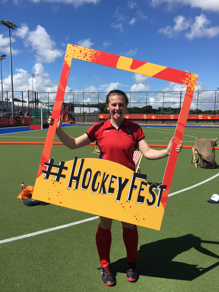 angrob21's tweet photo. @EnglandHockey @LucyMouley  #hockeyfest #hockeyfamily https://t.co/g4rZhBxfHf