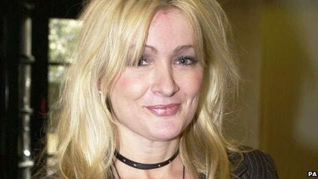 Comedian Caroline Aherne has died aged 52 after suffering from cancer
bbc.in/29dfcIQ