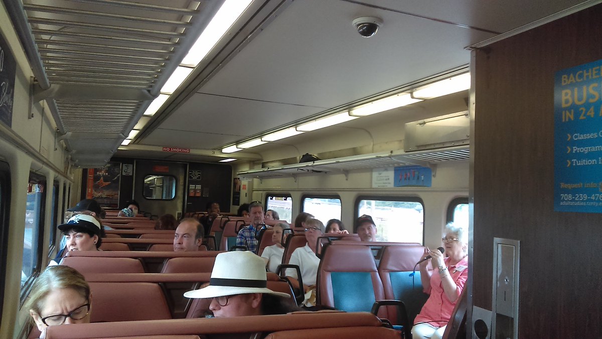 TheCHerP's tweet image. #CalumetHeritage aboard the #SouthShore EB withCynthia Ogorek @ the mic.