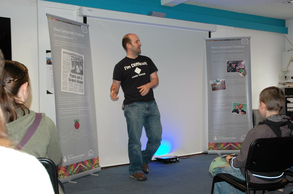 museumzeitgeist's tweet image. Hearing inspirational story of @Raspberry_Pi from co-founder @EbenUpton @computermuseum #cambridge #vivacomputer