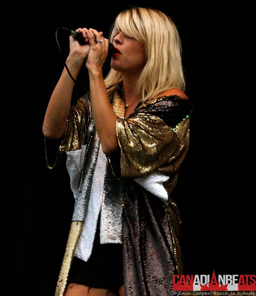 CanadianBeats1's tweet photo. #SneakPeek of the talented @DearRouge at @fireaidbenefit! Photo by @zach_is_a_dude for #CanadianBeats #FireAid4YMM https://t.co/TA83bXUc9O