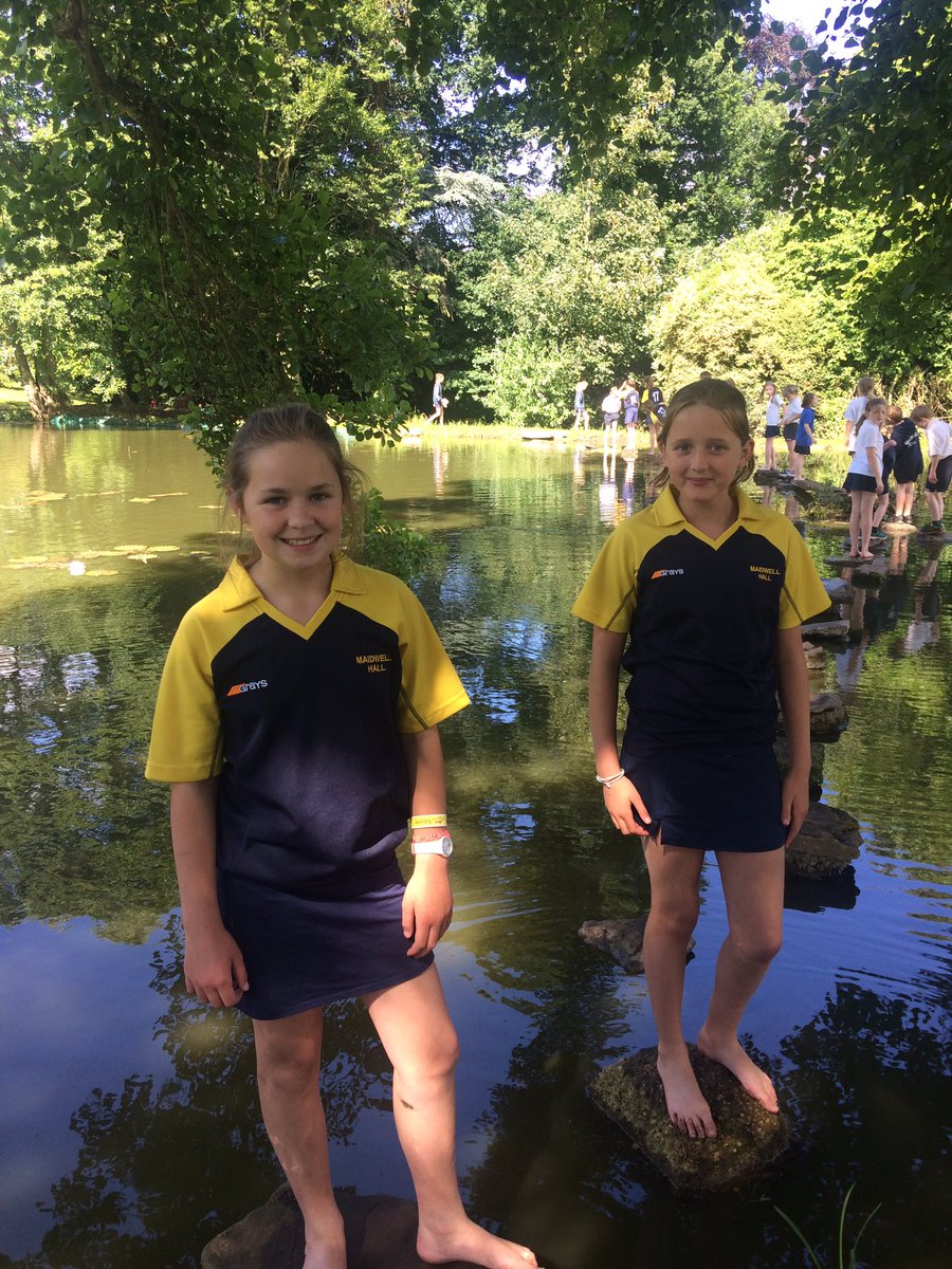 MHNRL's tweet photo. Enjoying the sunshine ☀️#maidwellhall https://t.co/AIiv5SSjyY