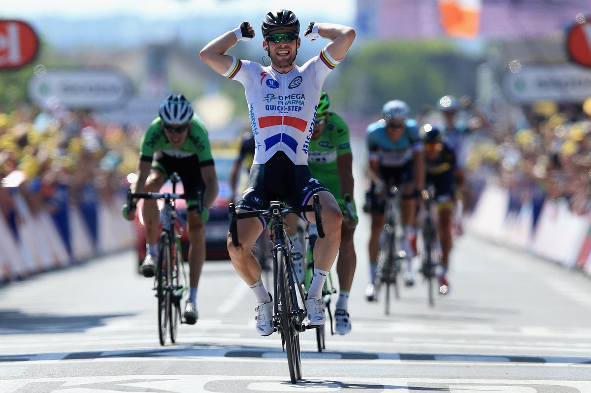TeamGB's tweet photo. HE'S DONE IT!

The Manx Missile @MarkCavendish wins #tdf2016 stage 1⃣ for his first ever Yellow Jersey 💛💛💛💛💛 https://t.co/q9yJkraaLn