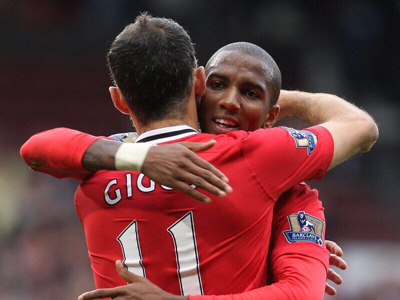 youngy18's tweet photo. Mr @ManUtd. What a career! A fantastic leader, example &amp; inspiration for young players. A true legend! #GiggsLegend https://t.co/XFqJvykdSc