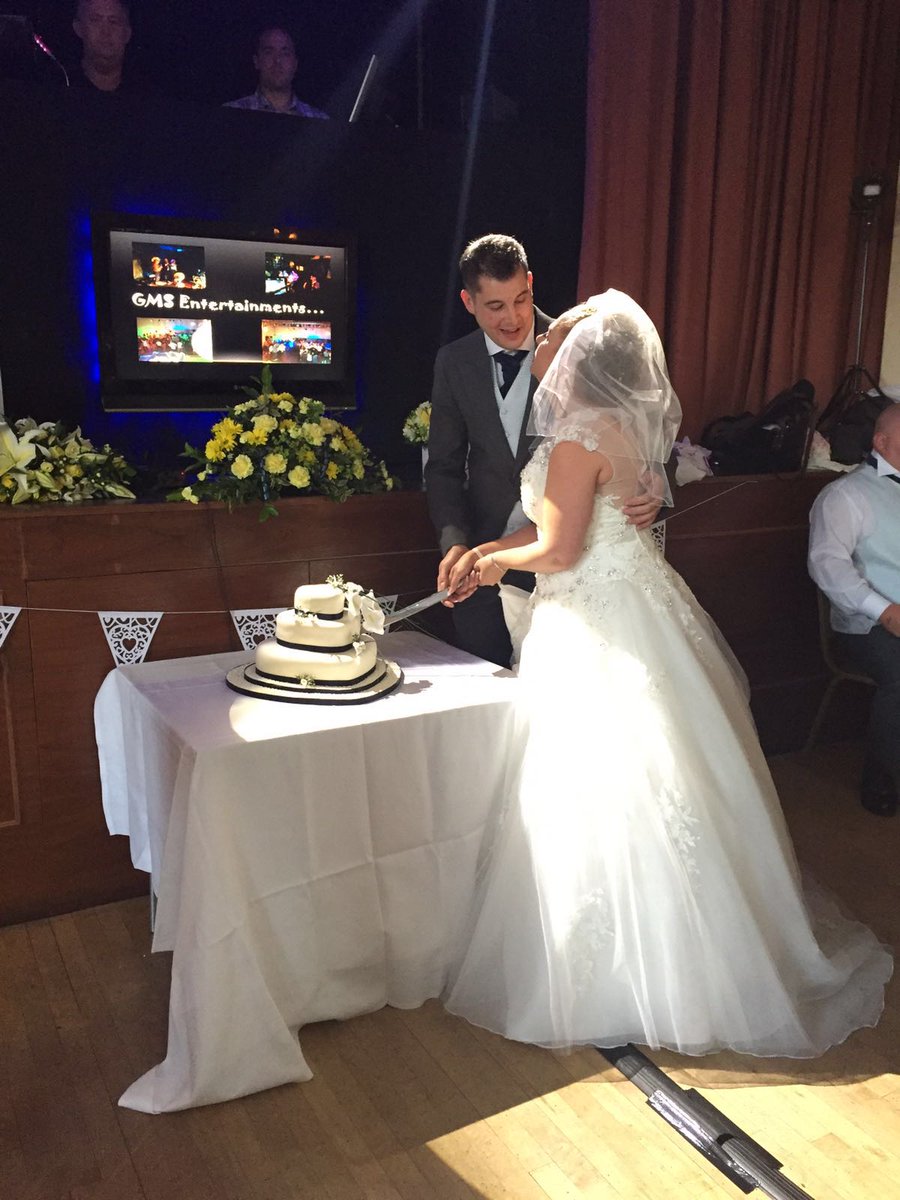 ema_grayson's tweet photo. And we've done it #wedding #married #husband&amp;wife #love #lifetimetogether https://t.co/eiYxTfS3Eg