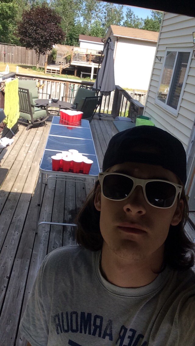 mark_allard's tweet photo. Come drink this lovely Saturday away🍻 https://t.co/RI80pooG4V