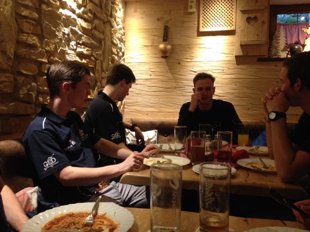 elviraSalet's tweet image. #SprintTeam zit weer in @Inzell_Urlaub voor mooi trainingskamp 👍 @MaxAicherArena