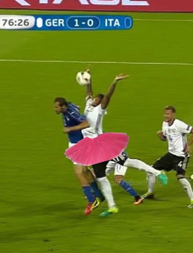 The Sun Football On Twitter Twitter Is Ruthless With Jerome Boateng Photoshops