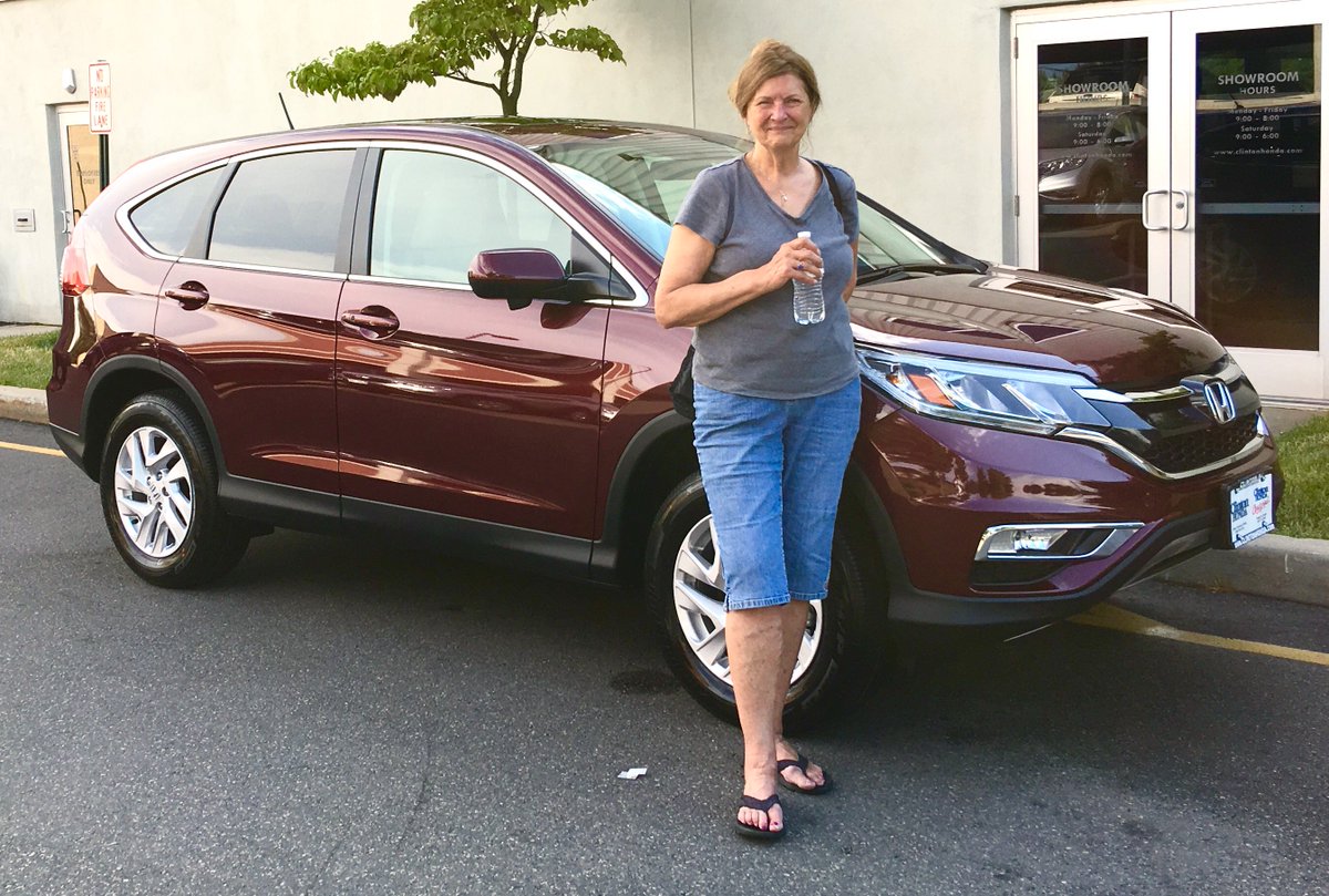 PerryHonda's tweet photo. Thanks to Cheri S. for buying your new 2016 Honda CR-V from Perry Snitkin!

perrys@clintonhonda.com

#perryhonda https://t.co/HwROtQPY4U