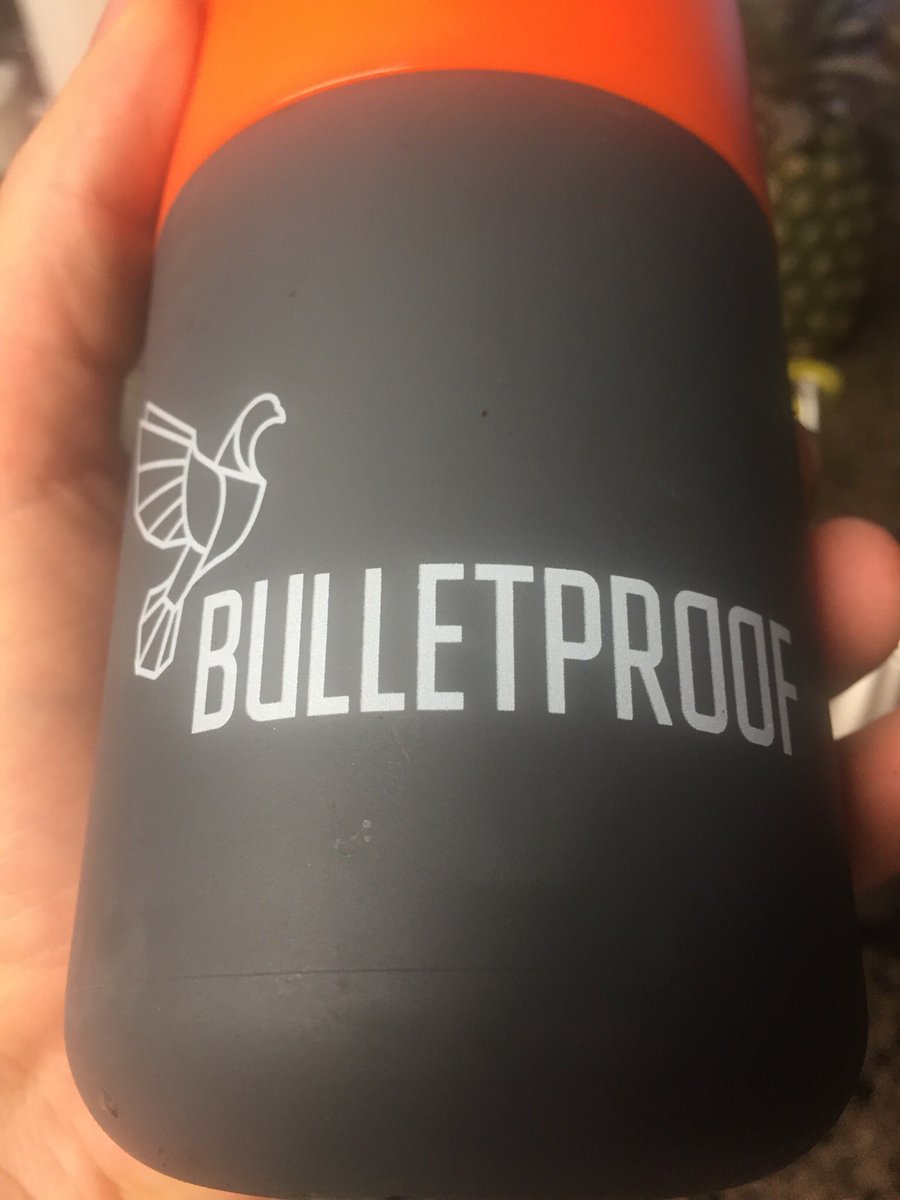 bulletproofarch's tweet photo. Tried #InstaMIX in my new travel mug from the #BIO07 #QuarterlyBox @bpnutrition @Quarterly https://t.co/YTyDG3uwNx