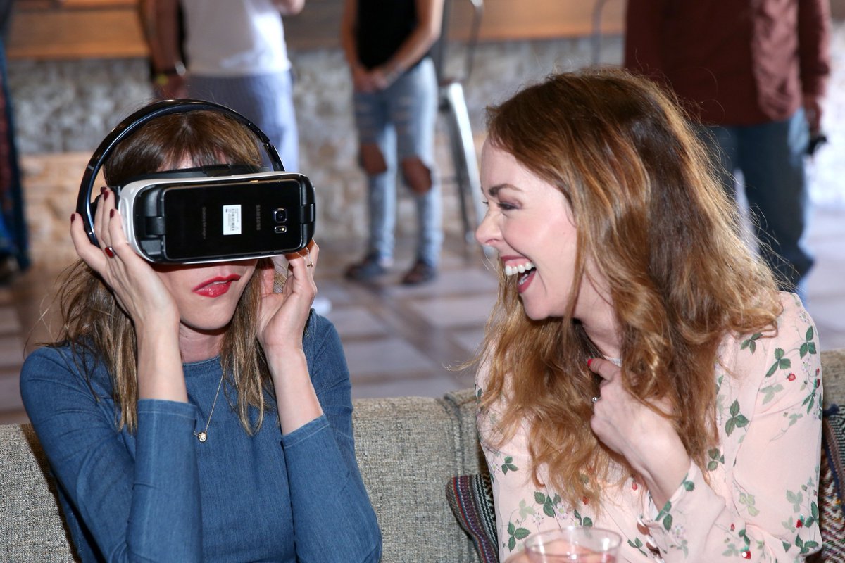 RickKing16's tweet photo. Women In Gaming: How Virtual Reality Could Spur Social Change In The Video Game Industry https://t.co/z2cObvPdJh #vr https://t.co/OubA44NuTN