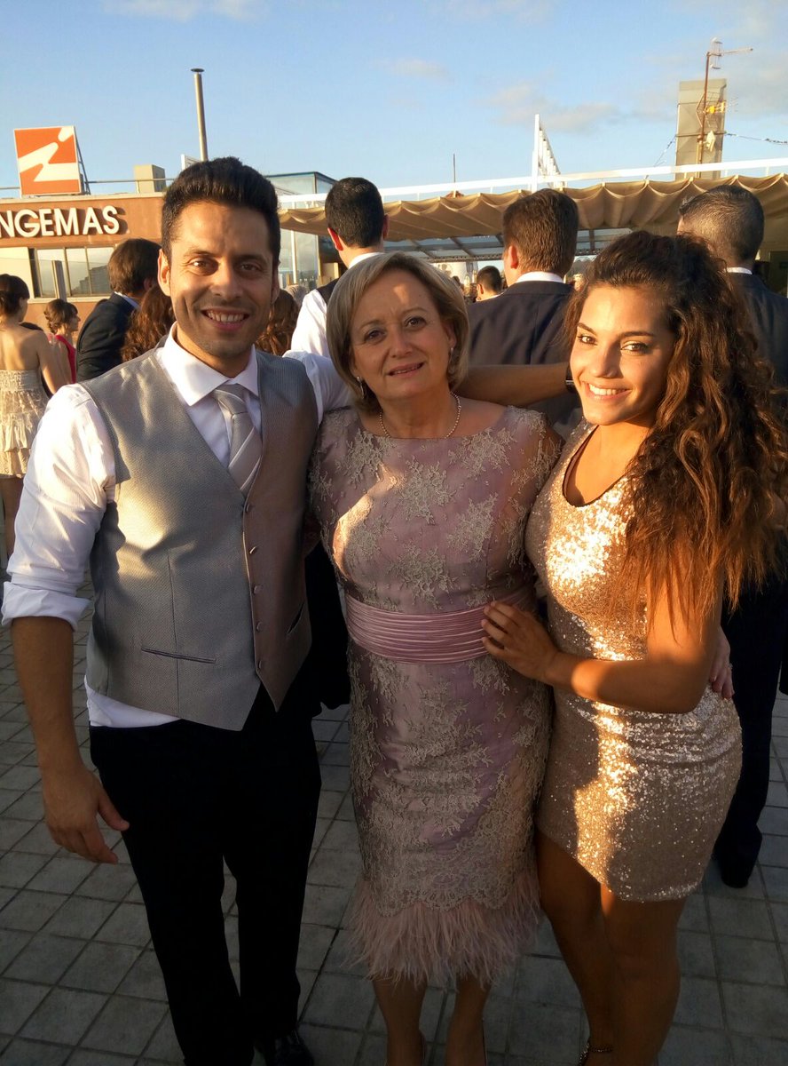 YesicaSnchez's tweet photo. En buena compañia #Gigon #family #NadaComoEllos. https://t.co/ocP9xwCKhE