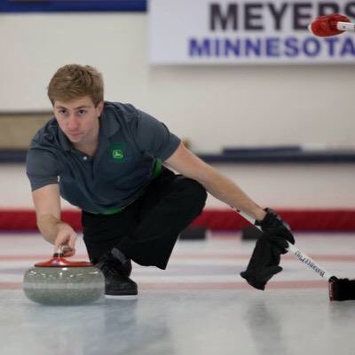 MemphisCurling's tweet photo. Cheering @Thoster and his team on at Hollywood Bonspiel #curling #callicurls #FourthOfJuly https://t.co/cY09UgCxk8