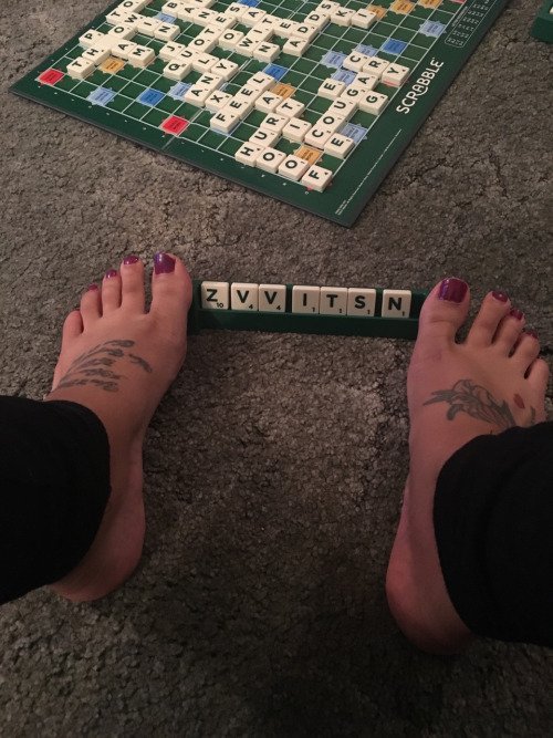 AllHotFootFetis's tweet photo. #feet #footfetish #soles #toes #amateurfeet #footworship #legs #sexy - https://t.co/WJrjuy1D4j https://t.co/tqJepA8opd