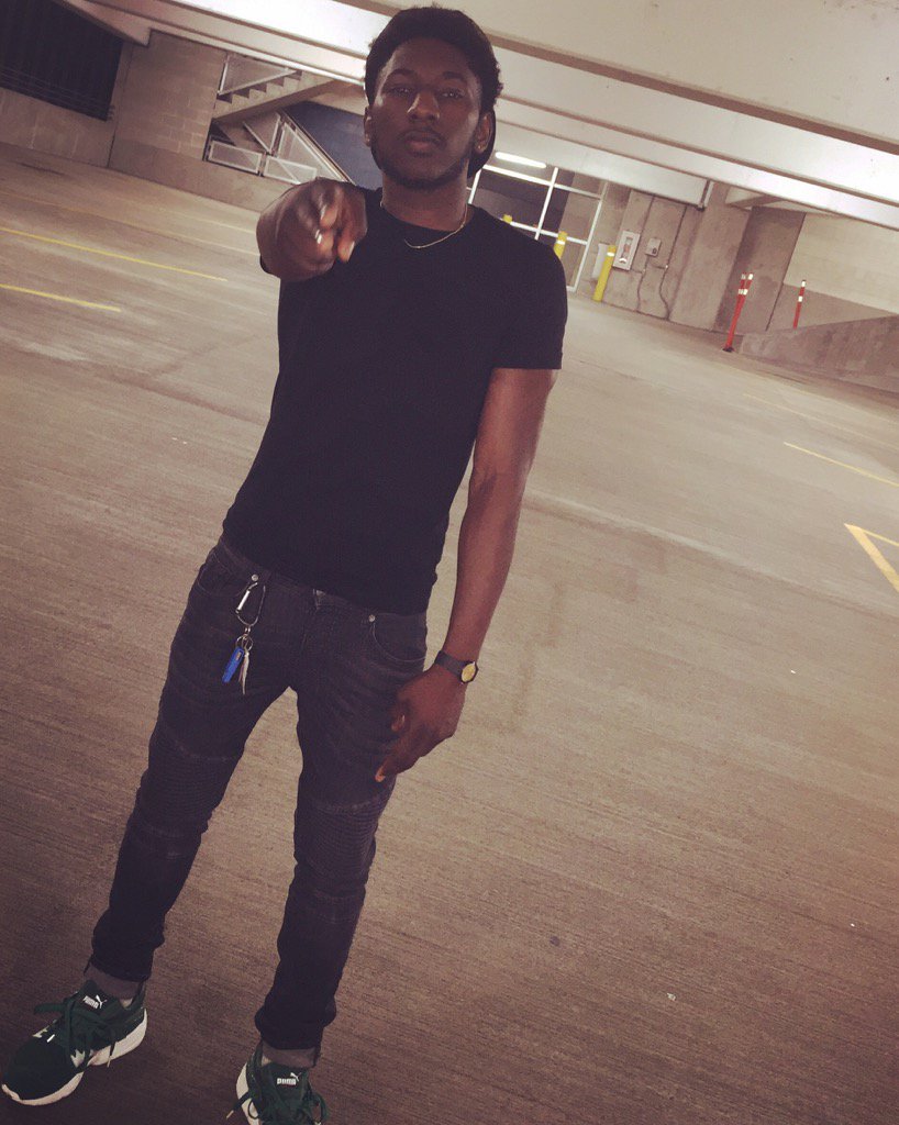 LamarxLegend's tweet photo. Click the link 🔥🔥.  https://t.co/b4X9wgWpOy https://t.co/ffAabRGiM9