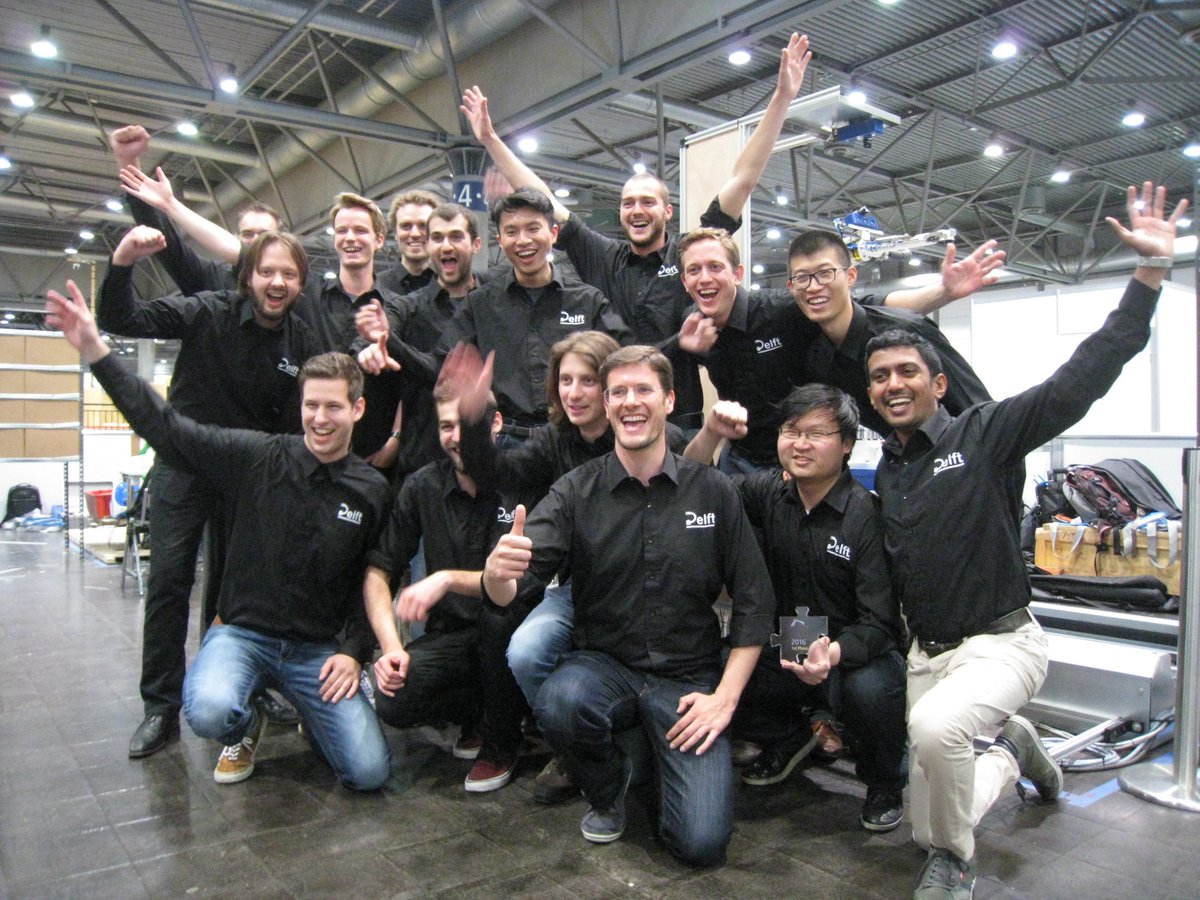 It’s a sweet, sweet victory. First time to compete, double champion! #AmazonPickingChallenge <a href="/teamdelft_apc/">Team Delft</a>