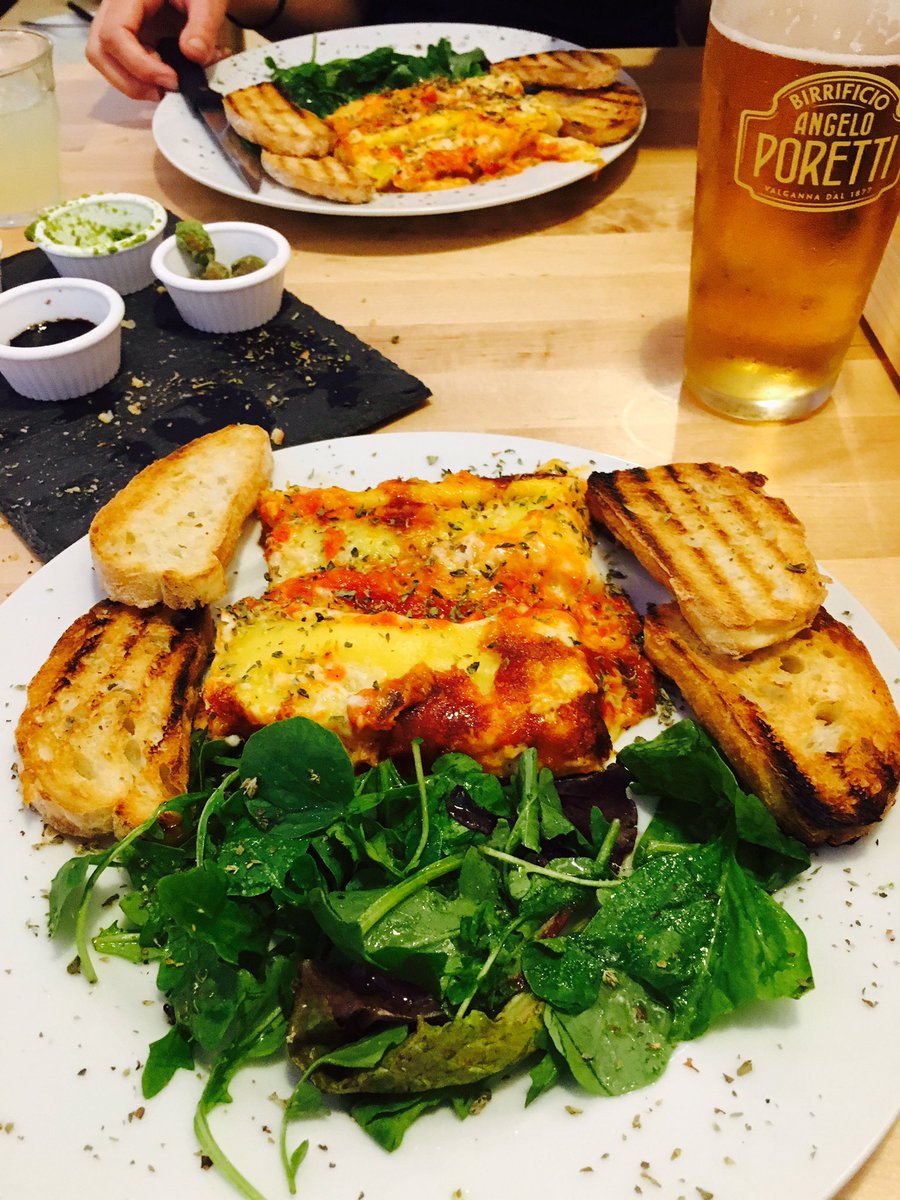 sussex_matt's tweet photo. Fantastic Cannelloni @Gusta_uk this afternoon #tunbridgewells #independent https://t.co/McYJzXXRn4