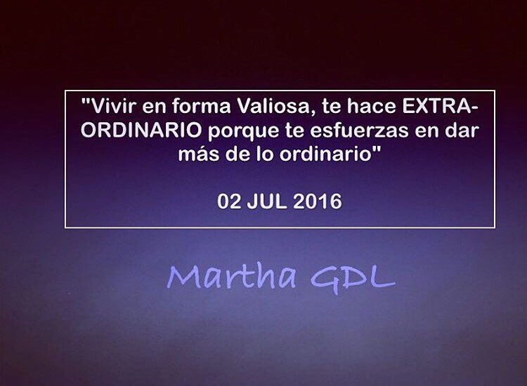 MARTHAAA_GDL's tweet photo. 👌🏻Valores
#LaMismaSonrisa 😃 #ElMismoColor 💜 #MilesDeExperienciasDeVida⛵️🎨✨✌🏻️💫💕📚📷📸🌎🌍🌏☀️🌙
#GraciasDios🙏🏻⏳ #30PRO ⌛️👍🏻 https://t.co/w1WU2jrDTM