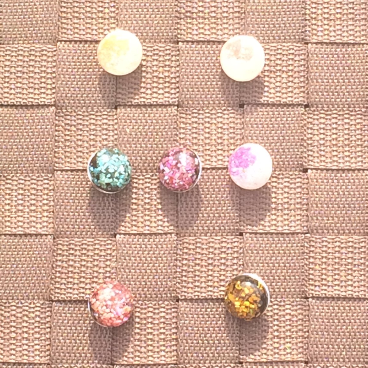 Some of our snap collections! 🔴🔵⚪️⚫️