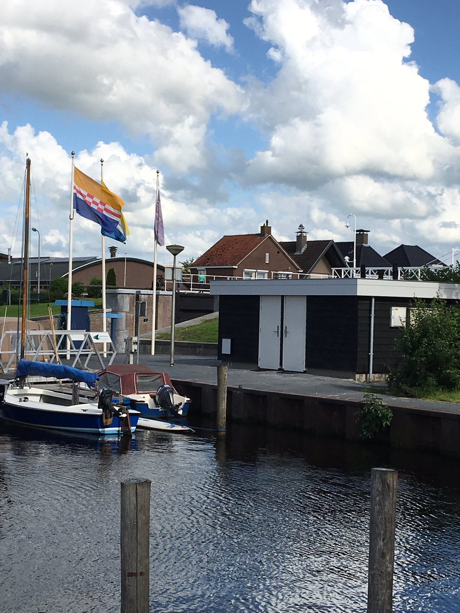 dalwinbouw1's tweet photo. #sanitairgebouw #genemuiden klaar voor gebruik. https://t.co/pLmyUSGoGz