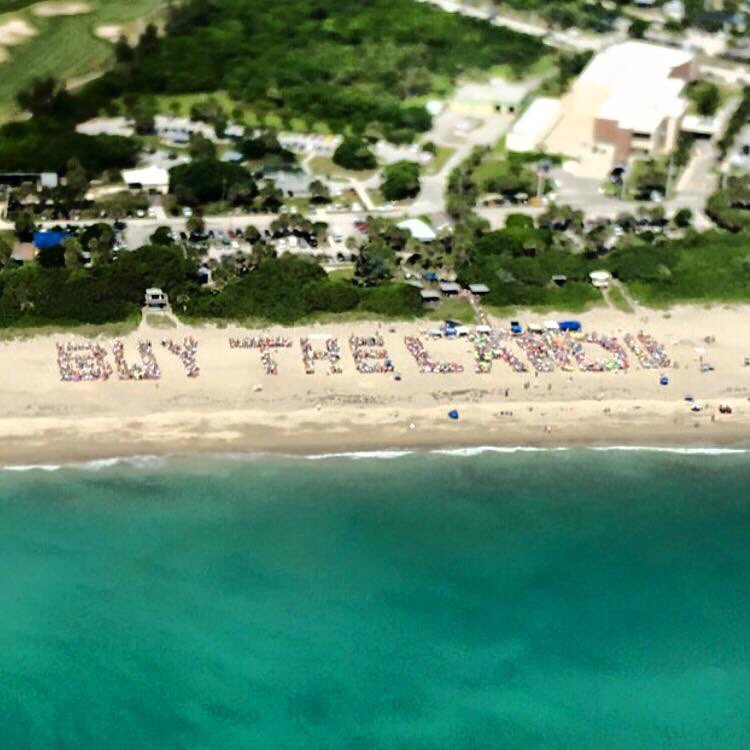 flowerchild1968's tweet photo. This is the ONLY solution!
Don't let those in power tell you that they r powerless!! #buytheland #senditsouth #c4cw https://t.co/gVH6Ci6LJy