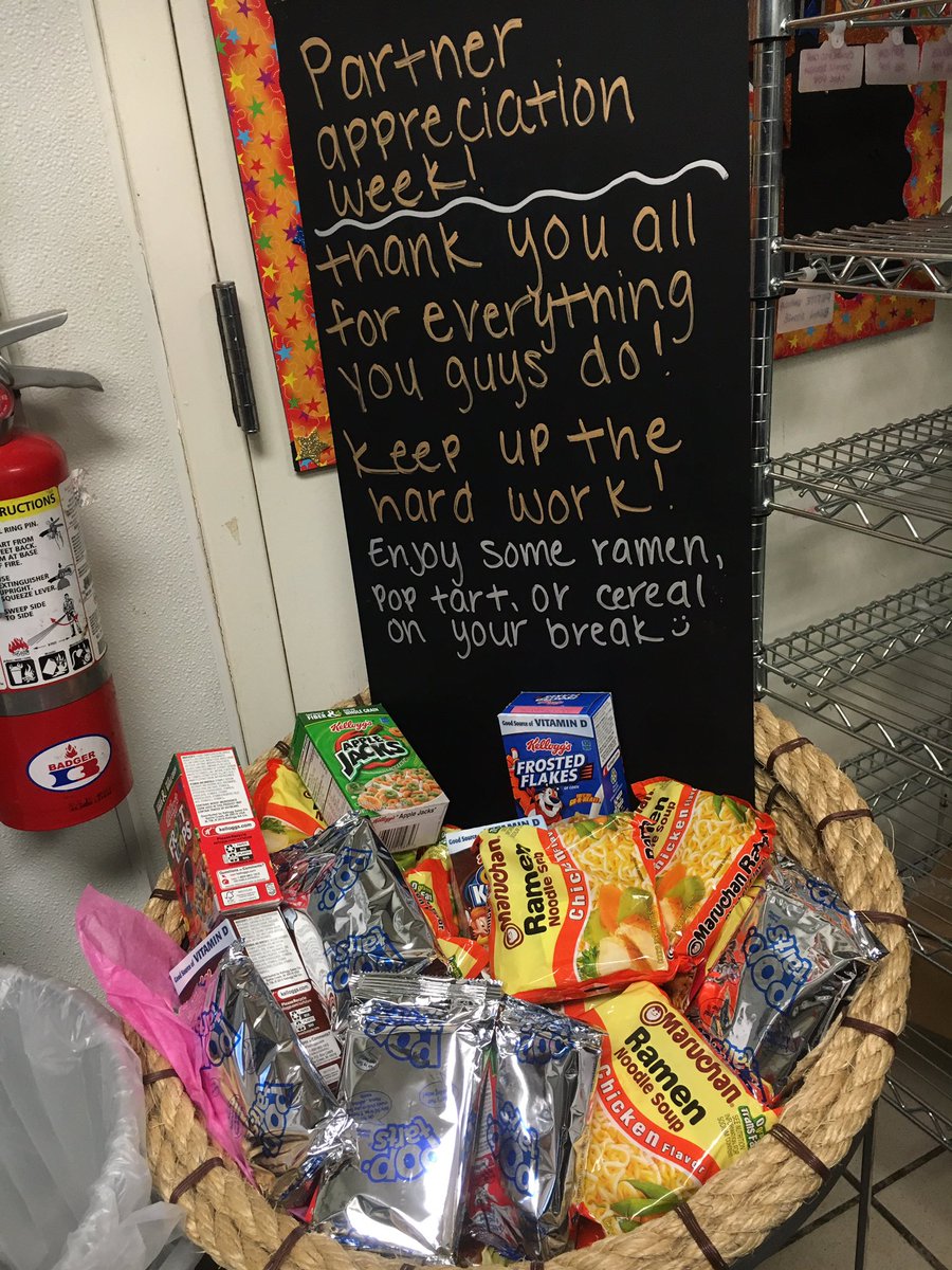 Sbux84State's tweet photo. Happy partner appreciation week! We love our partners at 84 state st!✨ https://t.co/btauf3R5ay