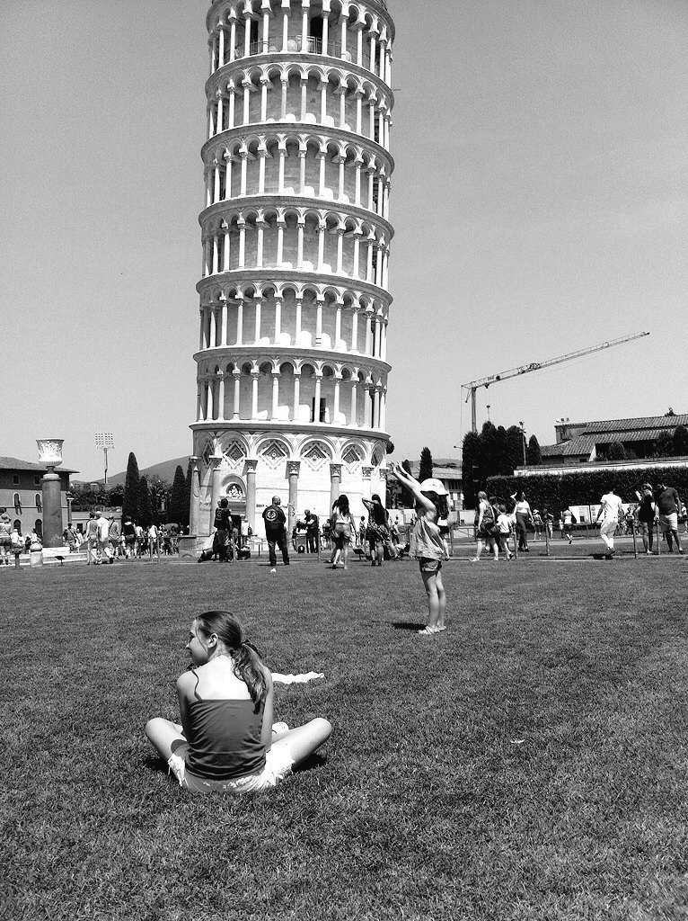 PaoloMcLean's tweet photo. #paulpredicts. Italia will not be falling down. #EURO2016 https://t.co/0aDnliFJ3j