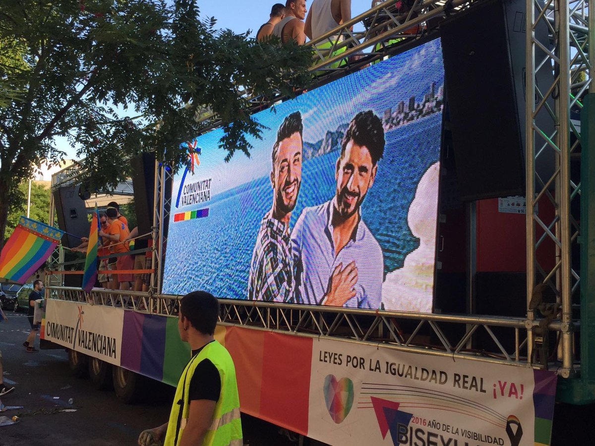 GVAturisme's tweet image. Todo preparado para mostrar al mundo que somos #ComunitatValencianaLGBTfriendly #Mado2016
