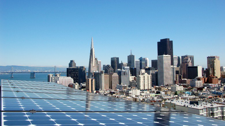 cnntech's tweet photo. San Francisco will require certain new buildings to add solar panels, starting in January https://t.co/G2mkrlsPQE https://t.co/KfcG3PQTmn