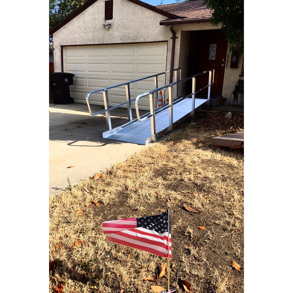 HHDCali's tweet photo. #PrairieViewIndustries make great looking #ModularRamps to help you get in your home with ease.🇺🇸 #Happy4thOfJuly! https://t.co/f00vtuJMyv
