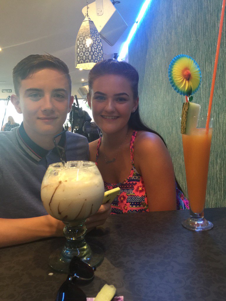 scottbcfc1977's tweet photo. #Daimy
Word of the holiday 😂🇪🇸☀️
@Dan_Thornton7 @Aimee_Boardman https://t.co/6S5HlJqGLC