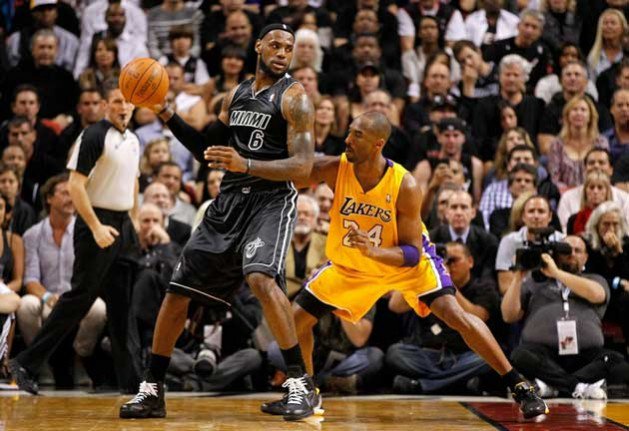 Изучаем #пивот в #баскетболе - что это за #приём и как он #выполняется - pro-basketball.ru/texnika-basket…