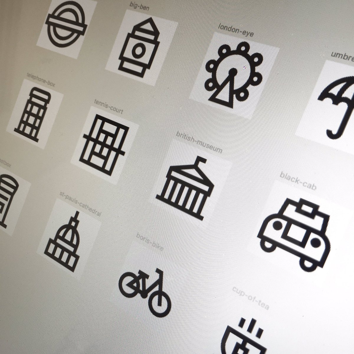 citysets_'s tweet photo. Here’s a work in progress shot. Tightening up the London set ⚡️⚡️ #Citysets #design https://t.co/RN7HToH072