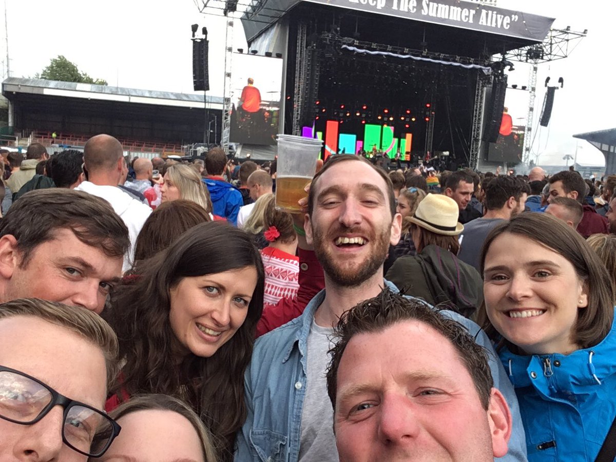 tedstractor's tweet photo. @stereophonics gig Wrexham awesome @alanwyn @HelenMLMorgan @skinnyarab https://t.co/NgvtaL85mi