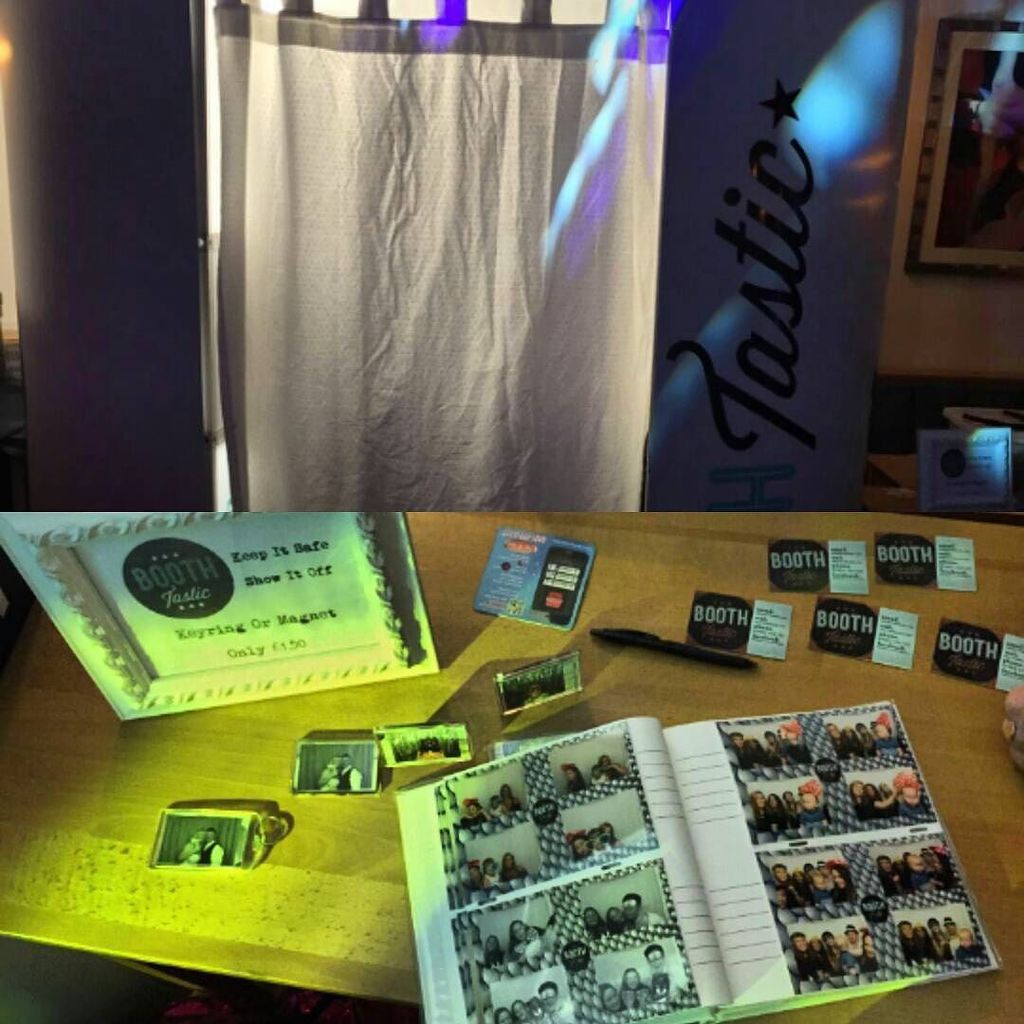 BoothTasticUK's tweet photo. Tonight Boothtastic is at The Banbury Club, celebrating a joint 50th Birthday Party! #PHOT… https://t.co/Iys5zsByOa https://t.co/Ggm9uQ2QGL