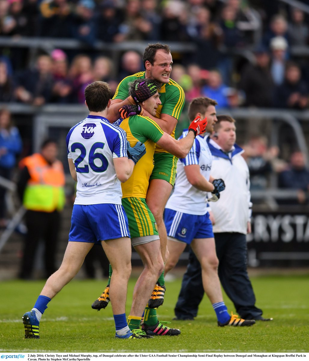 UlsterGAA's tweet photo. Christy Toye &amp; Michael Murphy celebrate after @officialdonegal make it through to the #Ulster2016 SFC Final https://t.co/gY8lsTxLmY