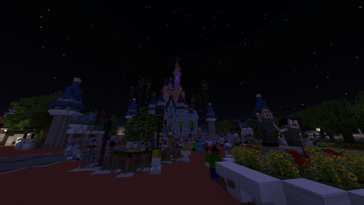 mcmattie85's tweet image. Fourth of July weekend on @MCMagicParks #MCMagicSide #4thJulyWeekend