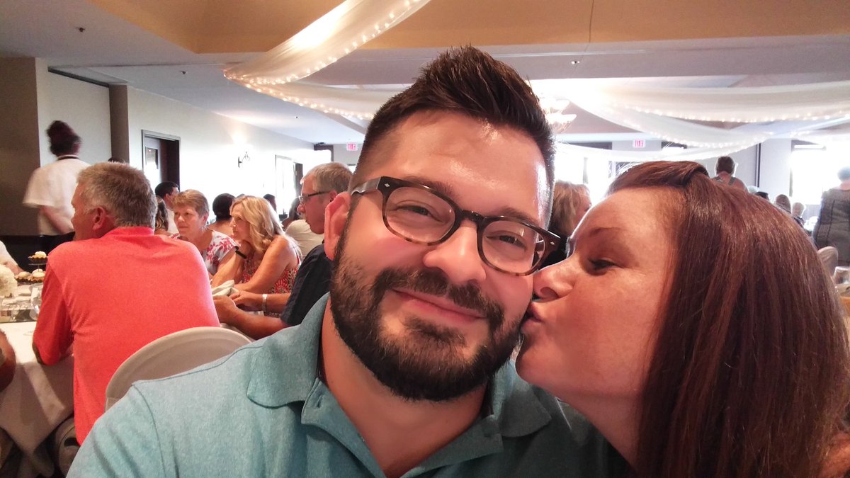 #HappilyEverAase