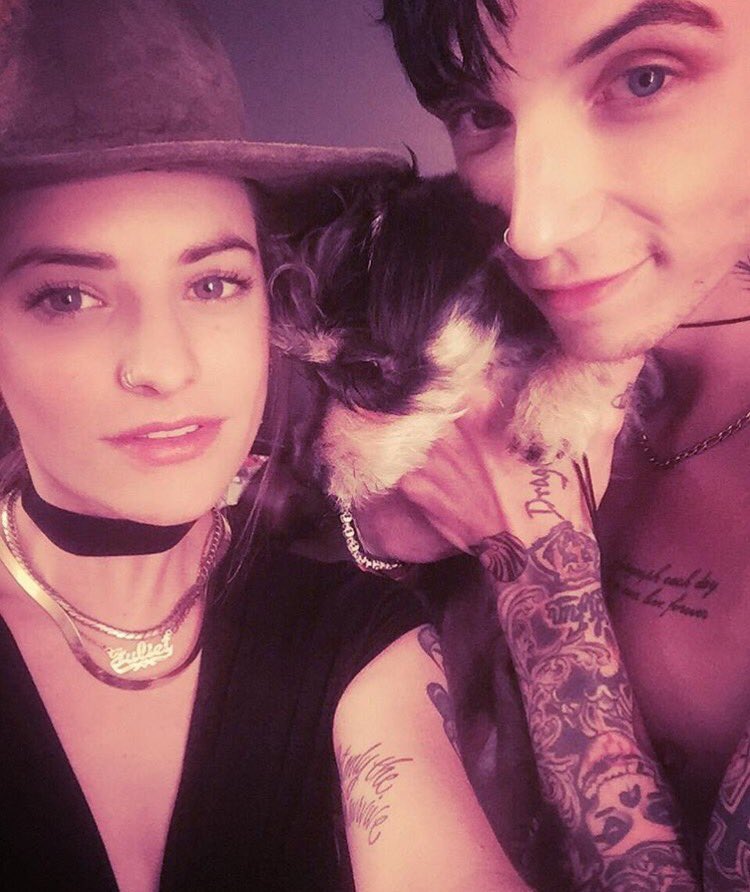 TheNextBatmann's tweet image. Downtime with the love of my life? Hell yeah! I'm a lucky man I tell 'ya.