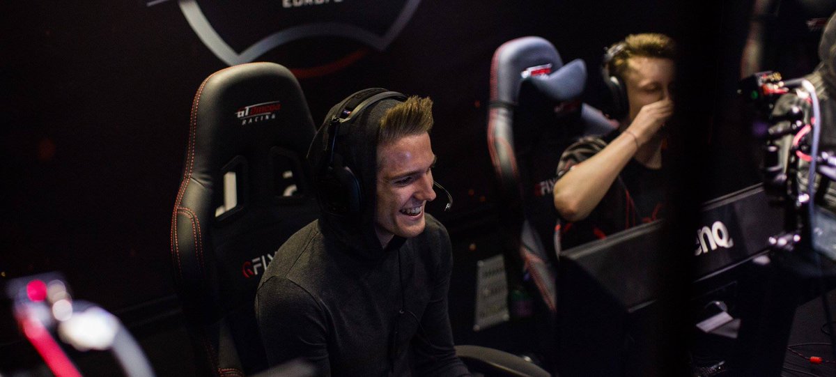 ExertusGG's tweet photo. Check out our squad in action!

@ExertusDqvee - @ExertusDesire 
@ExertusVortex - @ExertusHawqeh https://t.co/akIhrg2qzz