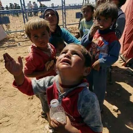 Semr06335658's tweet photo. ⁧#اوقفوا_الابادة_الايزيدية⁩ 
⁧#نحن_مع_الايزيديات⁩ 
⁦#StopYazidiGenocide⁩
⁦#StandforYazidiWome⁩ https://t.co/lzWW4GP2co