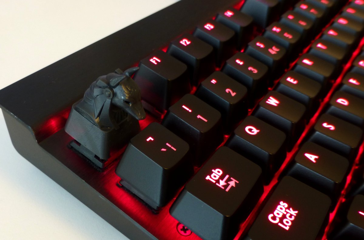 Gizmo_Bazaar's tweet photo. A keyboard fit for a pharaoh. This was another part of my latest #shapeways order.
 #3dprinted #mechanicalkeyboard https://t.co/yqtuIv0BYk