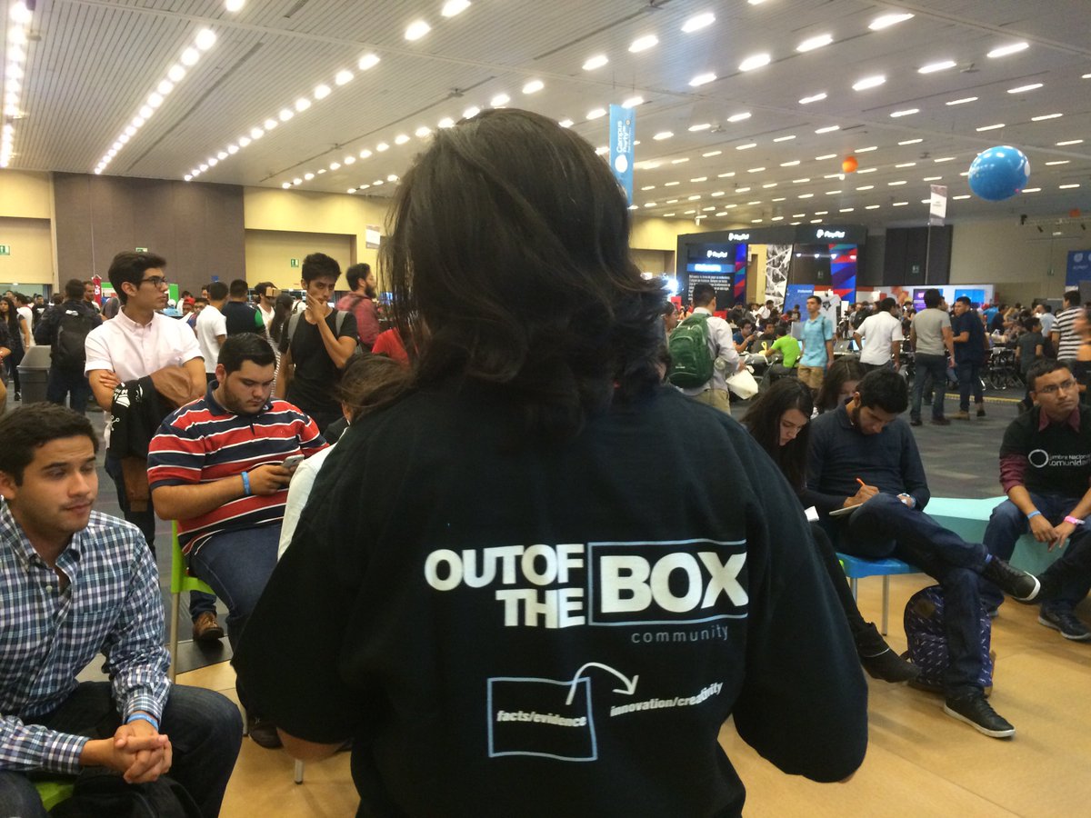OutOfBoxMx's tweet photo. Innovación para generar alto impacto social @DiRodriguezg #thinkOOB #CPMX7 #ComunidadesCPMX @Meetroopers https://t.co/0TQY05PWFk
