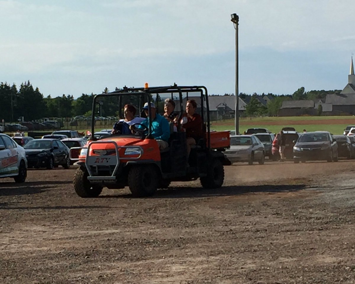 WhitecapEnt's tweet photo. Not everyday when the president of the company is also the parking lot shuttle driver #pei #cavendishpei #cavendish https://t.co/7SSjkqr30C