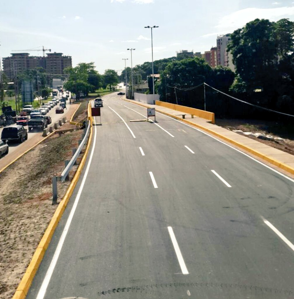 inframonagas's tweet photo. Gob @yelitzePSUV_ #solucionvial para Maturín, otra Obra hecho en Revolución https://t.co/2mbwhtZ0ZD
